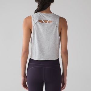 Cut Back Tank Grey lululemon 🍋